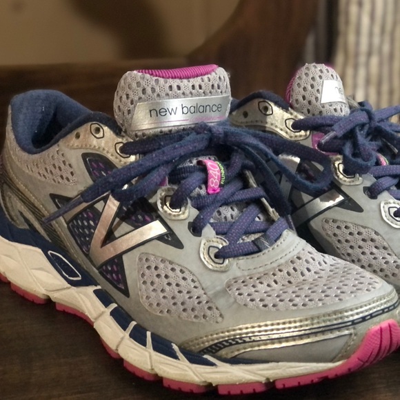 NEW BALANCE 840 Running Shoe - Picture 1 of 13